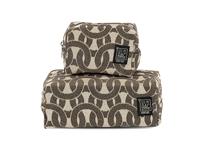 circle_beige_98184690